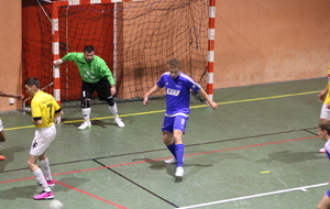 ENTRAINEMENT FUTSAL SALLE DES SPORTS