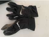 GANTS NIKE 4 12 2024 